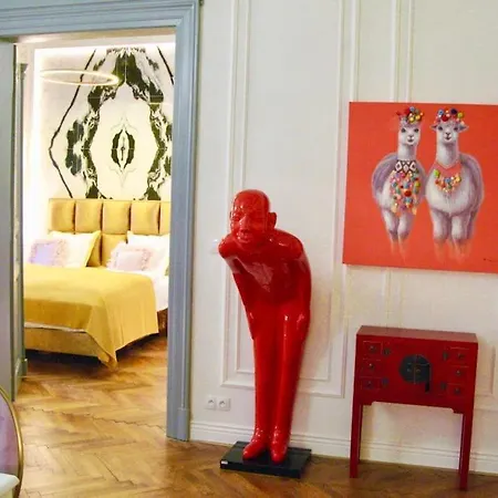 Urban Presidential Apartment Prague