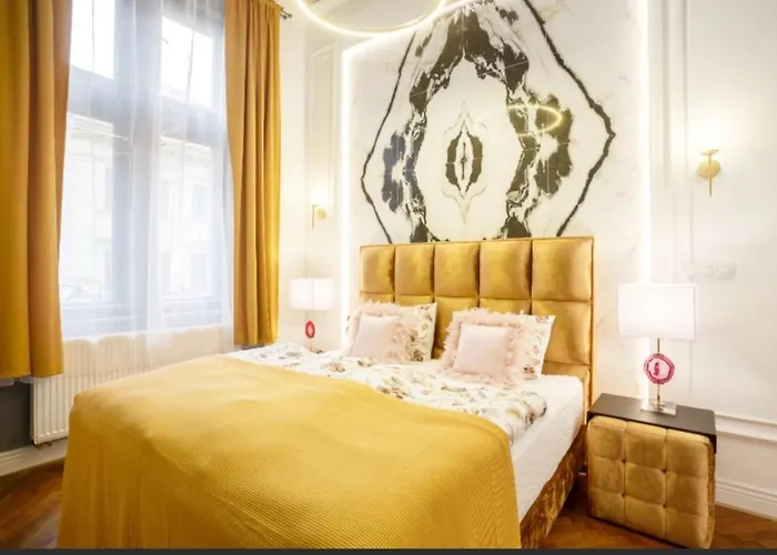Urban Presidential Apartment Prag